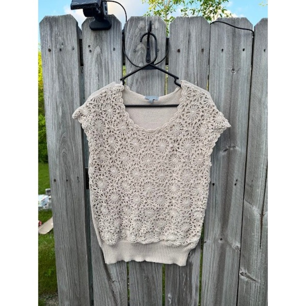 Joseph A. Beige Floral Crochet Sleeveless‎ Knit Top Scoop Neck Ribbed Hem Large